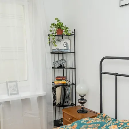 Apartment Artbase - Cozy And Close To Everywhere Poznan