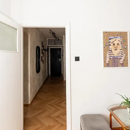 Artbase - Cozy And Close To Everywhere Appartement Poznań