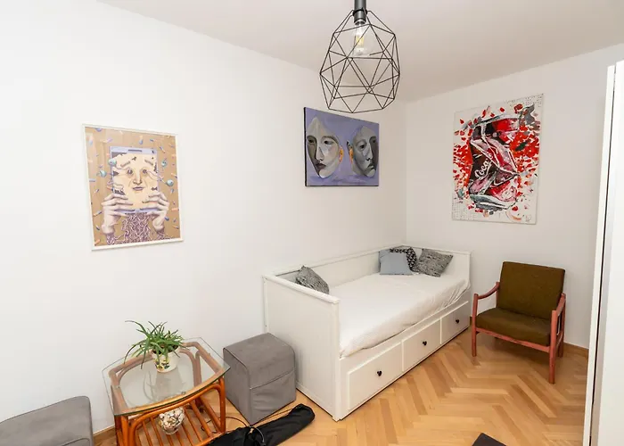 Appartement Artbase - Cozy And Close To Everywhere Poznań