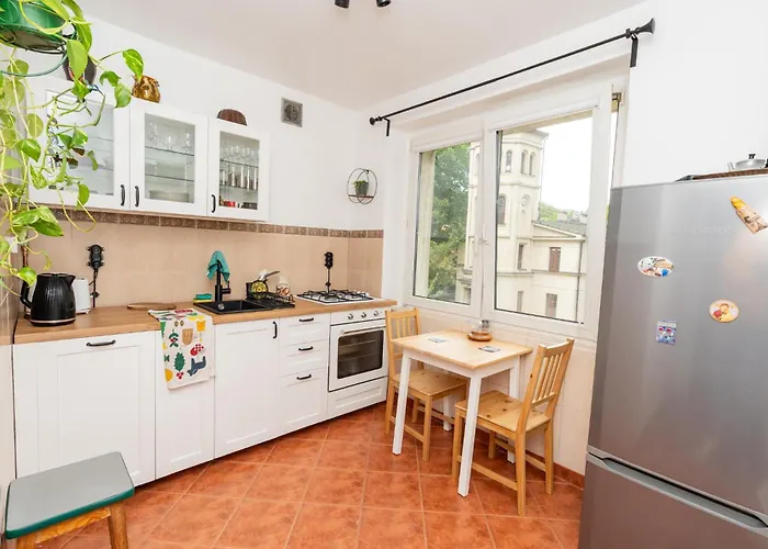 Apartament Artbase - Cozy And Close To Everywhere